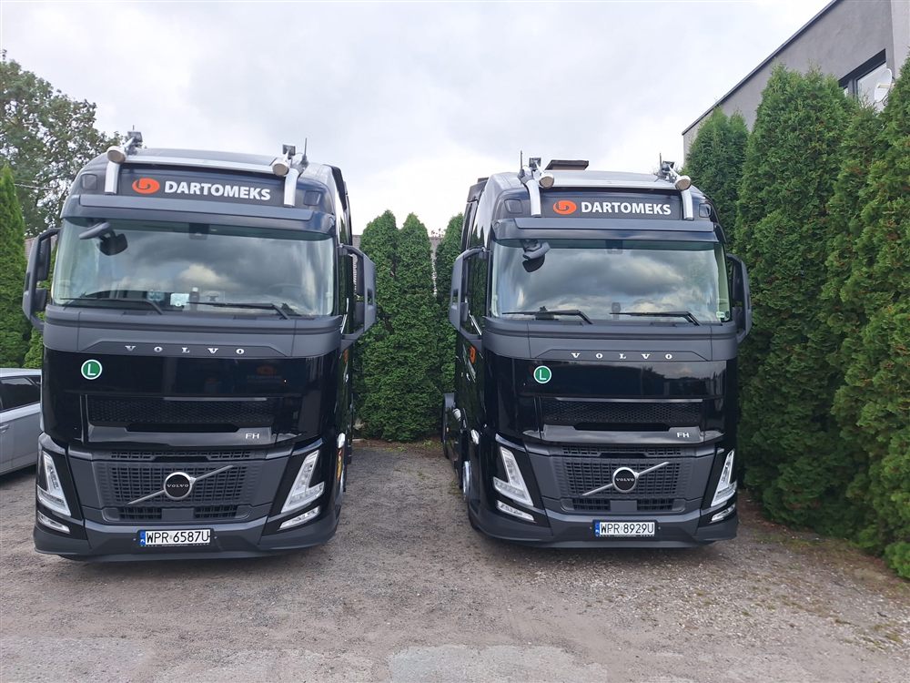 Ciągniki siodłowe Volvo FH — flota DARTOMEKS